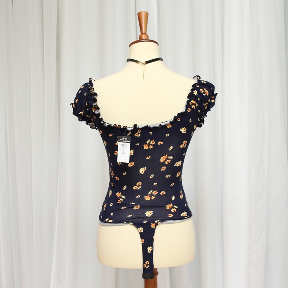 Navy Floral Print Super Soft Puff Sleeve - Picture 4 of 7